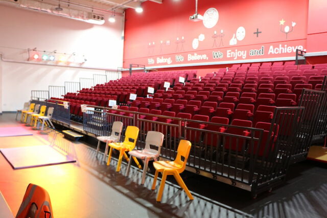 https://broadfield.lancs.sch.uk/wp-content/uploads/Auditorium.jpg